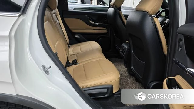 Lincoln Corsair 2022 Белый из Кореи, фото 2