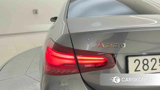 Mercedes-Benz A-Class W177 2025 Серый из Кореи, фото 2
