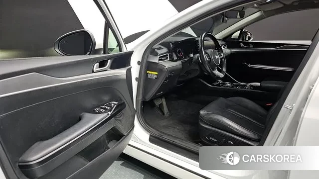 Kia K5 3rd generation 2020 Белый из Кореи, фото 2