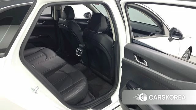 Kia K5 3rd generation 2022 Белый из Кореи, фото 2