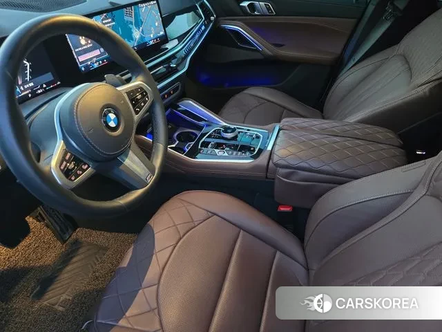 BMW X6 (G06) 2024 Белый из Кореи, фото 2