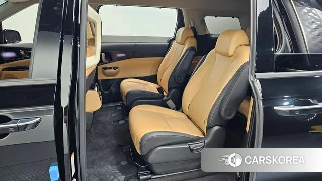 Kia Carnival 4th generation 2023 Черный из Кореи, фото 2