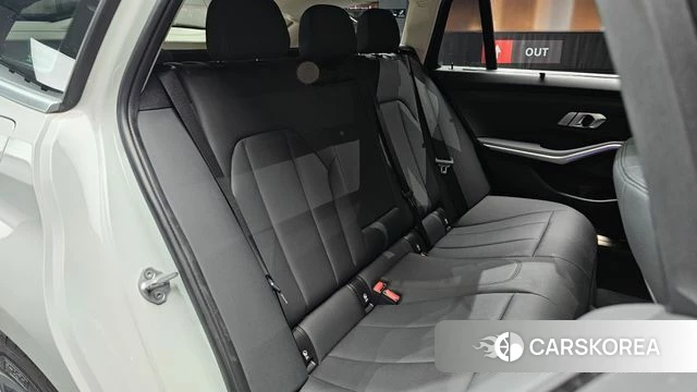 BMW 3 Series (G20) 2020 Белый из Кореи, фото 2