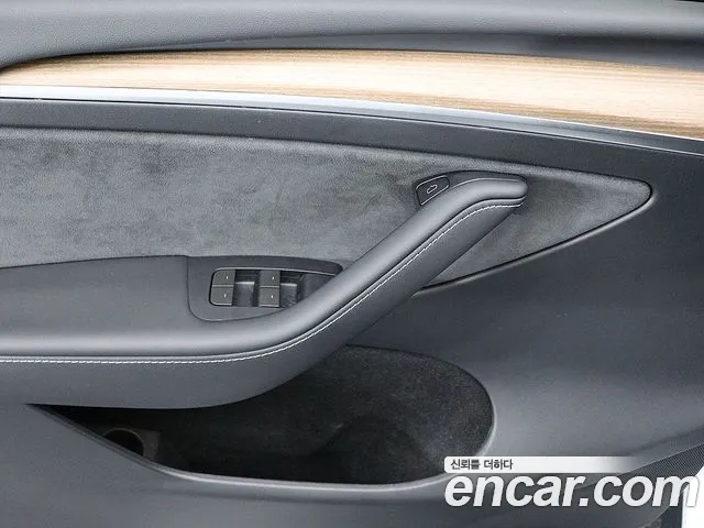 Tesla Model Y id 2713801 из Кореи 2