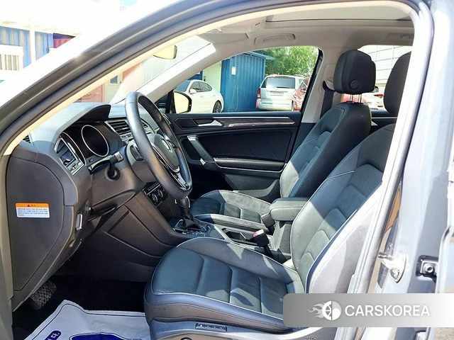 Volkswagen Tiguan second Generation 2019 Серый из Кореи, фото 2