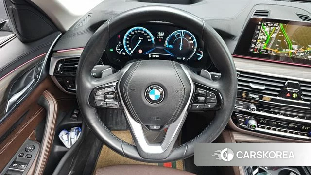 BMW 5 Series (G30) 2019 Серый из Кореи, фото 2