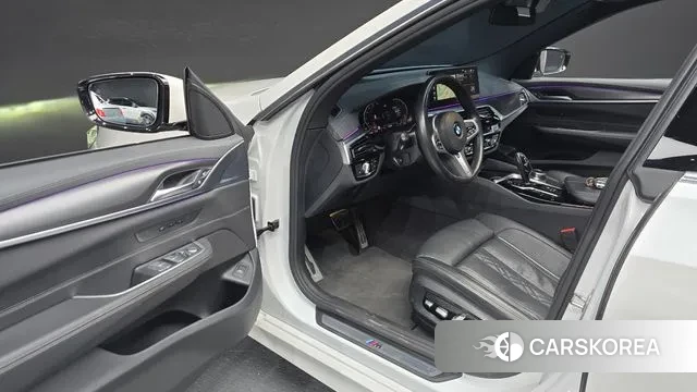 BMW 6 Series GT (G32) 2022 Белый из Кореи, фото 2