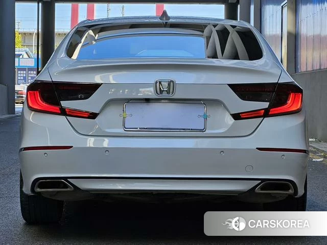 Honda Accord 2021 Белый из Китая, фото 2