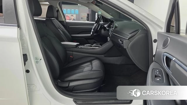 Hyundai Sonata (DN8) 2022 Белый из Кореи, фото 2