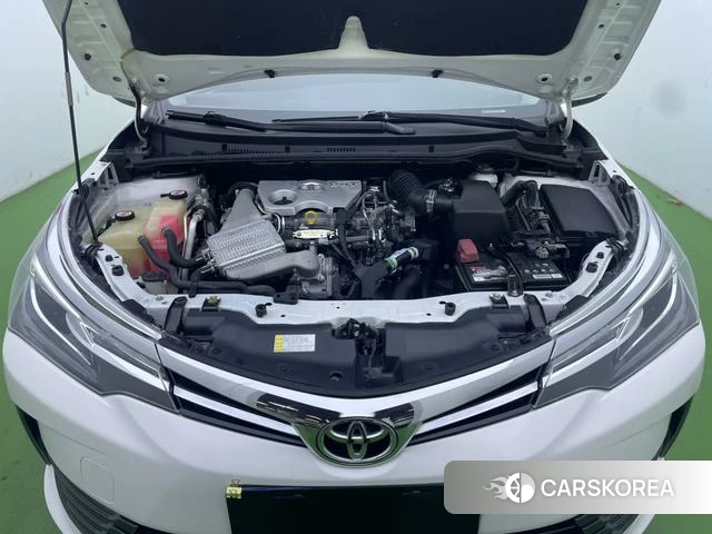 Toyota Corolla 2018 Белый из Китая, фото 2