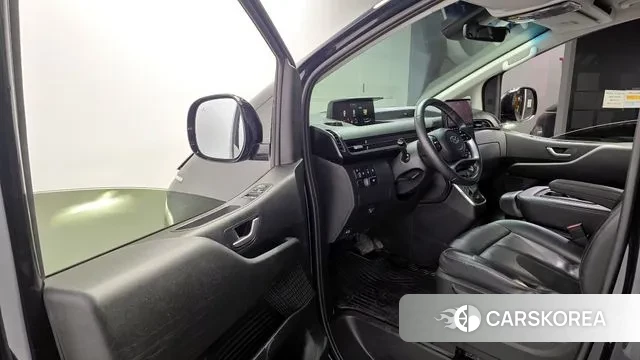 Hyundai Staria 2023 Синий из Кореи, фото 2