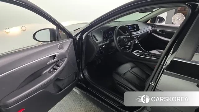 Hyundai Sonata (DN8) 2022 Черный из Кореи, фото 2