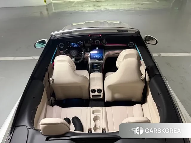 Mercedes-Benz CLE-Class C236 2025 Белый из Кореи, фото 2