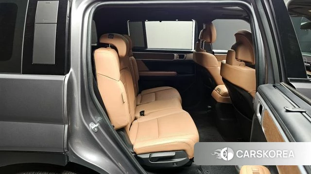 Hyundai Santa Fe (MX5) 2023 Серый из Кореи, фото 2