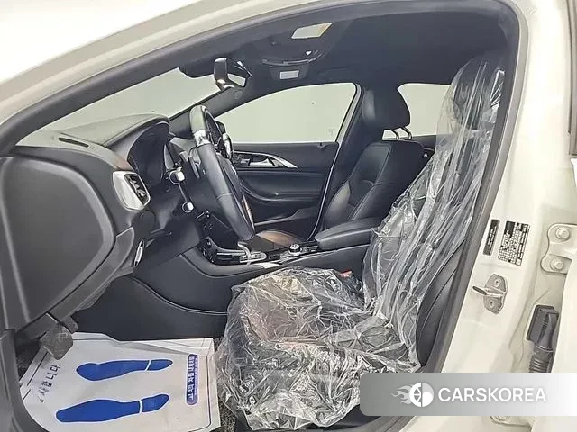 Infiniti QX30 2019 Белый из Кореи, фото 2