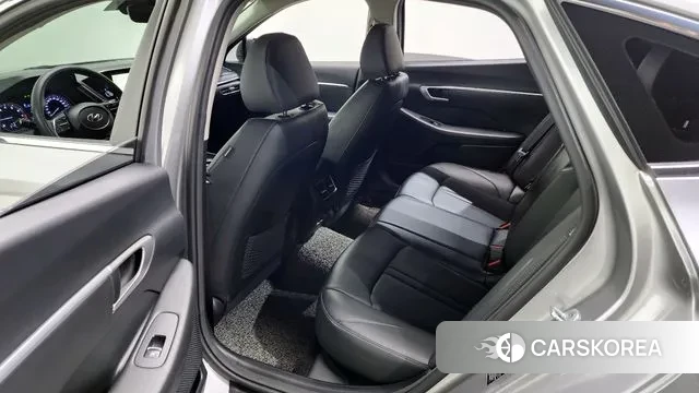 Hyundai Sonata (DN8) 2019 Серебряный из Кореи, фото 2