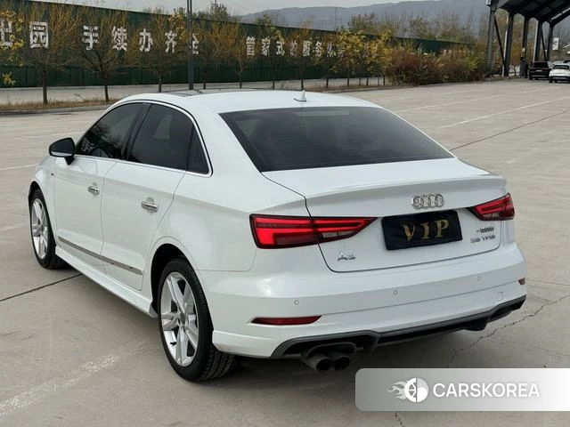 Audi A3 2019 Белый из Китая, фото 2