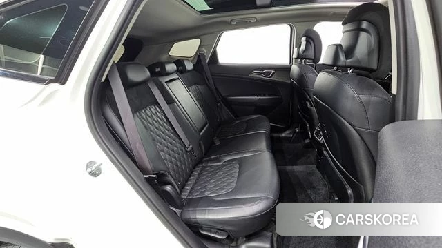 Kia Sportage 5th Generation 2022 Белый из Кореи, фото 2