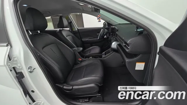 Hyundai Kona Hybrid (SX2) 2024 Белый из Кореи, фото 2