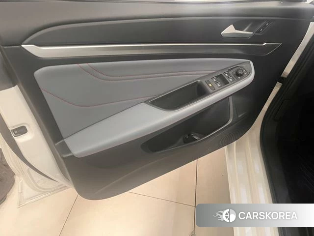 Volkswagen Lingdu 2022 Белый из Китая, фото 2