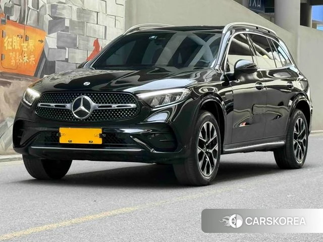 Mercedes-Benz GLC 2023 Черный из Китая, фото 2