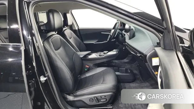 Kia EV6 2021 Черный из Кореи, фото 2