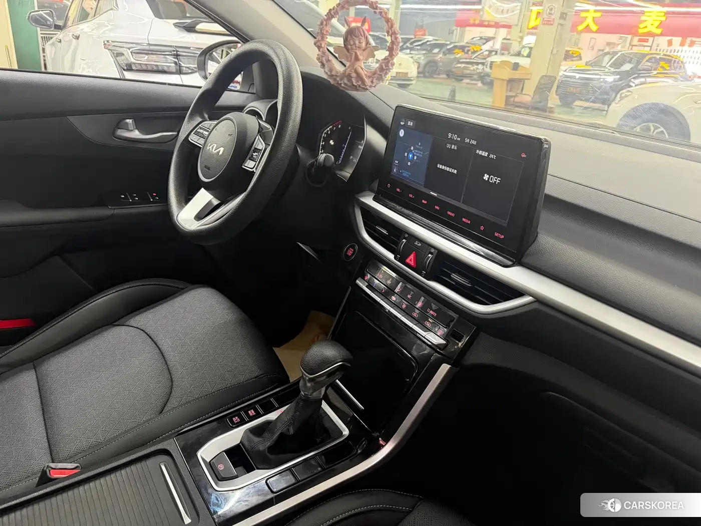 Kia K3 2022 Белый из Китая, фото 2