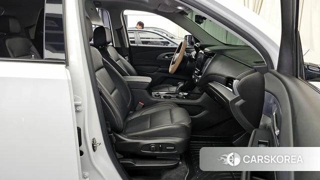 Chevrolet (GM Daewoo) Traverse 2021 Белый из Кореи, фото 2