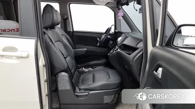 Kia The New Kia Ray 2023 Белый из Кореи, фото 2