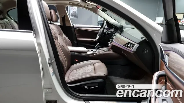 BMW 5 Series (G30) id 2701022 из Кореи 2