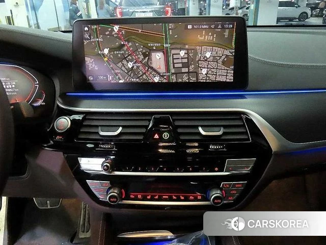 BMW 6 Series GT (G32) 2023 Черный из Кореи, фото 2