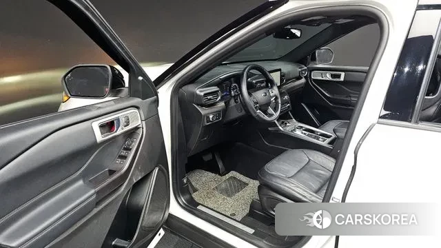 Ford Explorer 6th Generation 2020 Белый из Кореи, фото 2