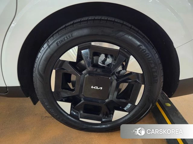 Kia The New Carnival 4th Generation 2024 Белый из Кореи, фото 2
