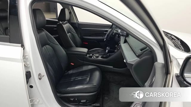 Hyundai Sonata D Edge (DN8) 2023 Белый из Кореи, фото 2