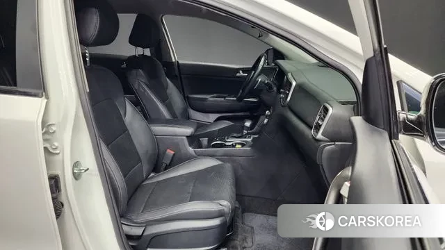 Kia Sportage The Bold 2021 Белый из Кореи, фото 2