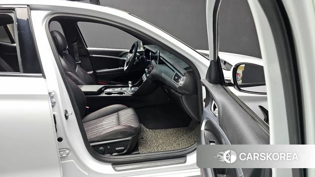 Genesis G70 2019 Белый из Кореи, фото 2