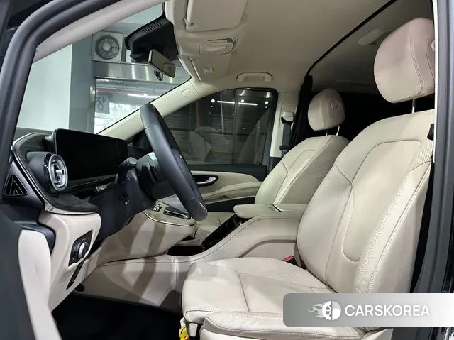 Mercedes-Benz V-Class 2025 Черный из Кореи, фото 2