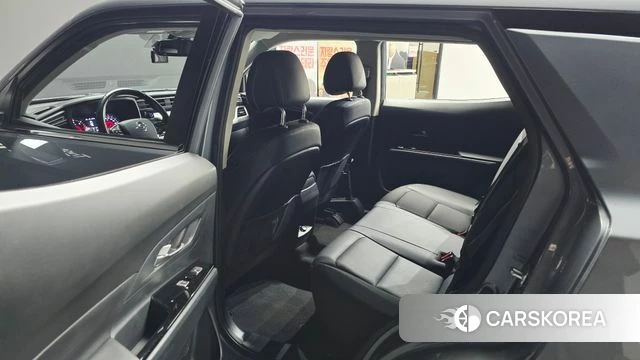 Ssangyong Beautiful Korando 2019 Серебристо-серый из Кореи, фото 2