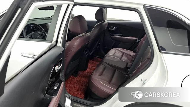 Kia The New Niro 2021 Белый из Кореи, фото 2
