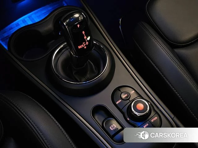 Mini Cooper Countryman 2021 Синий нефрит из Кореи, фото 2