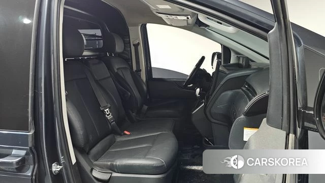 Hyundai Staria 2024 Серый из Кореи, фото 2