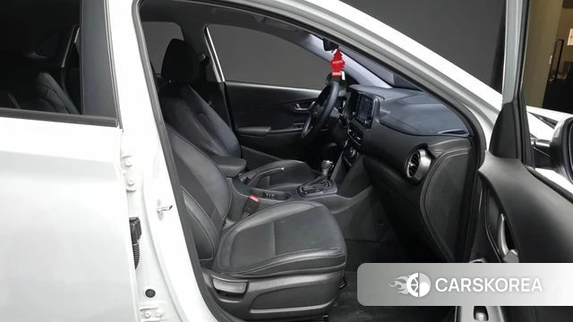 Hyundai Kona 2018 Белый из Кореи, фото 2