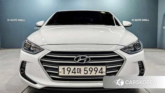 Hyundai Avante AD 2018 Белый из Кореи, фото 2