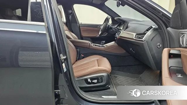 BMW X6 (G06) 2021 Серый из Кореи, фото 2