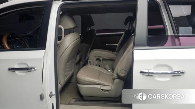 Kia The New Carnival 2020 Белый из Кореи, фото 2