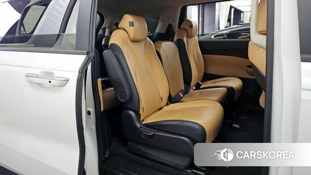 Kia Carnival 4th generation 2023 Белый из Кореи, фото 2