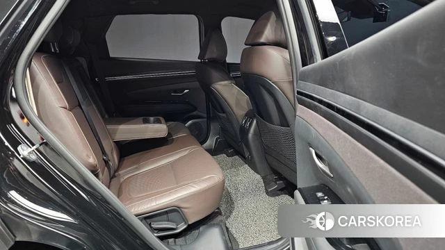 Hyundai Tucson (NX4) 2022 Черный из Кореи, фото 2