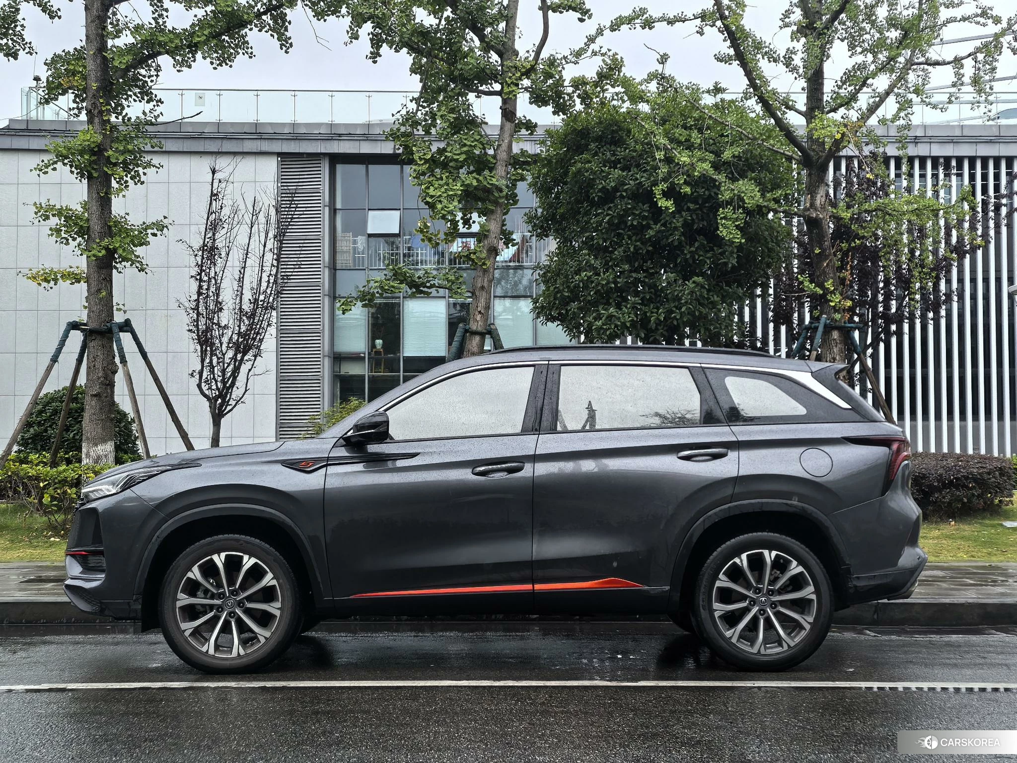 Chang'an CS75 PLUS 2020 Темно-серый из Китая, фото 2