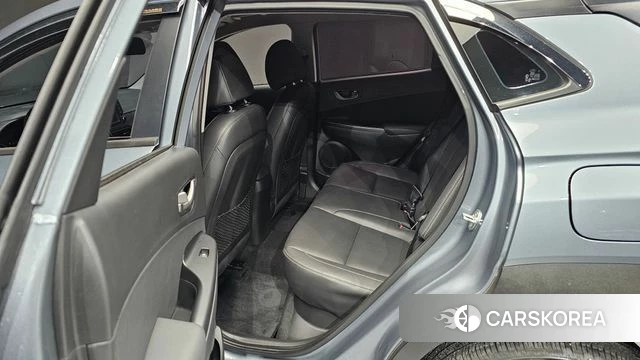 Hyundai Kona 2018 Серебряный из Кореи, фото 2