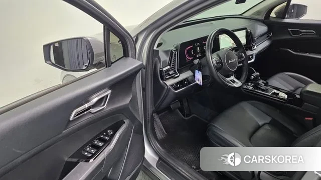 Kia Sportage 5th Generation 2022 Серебристо-серый из Кореи, фото 2